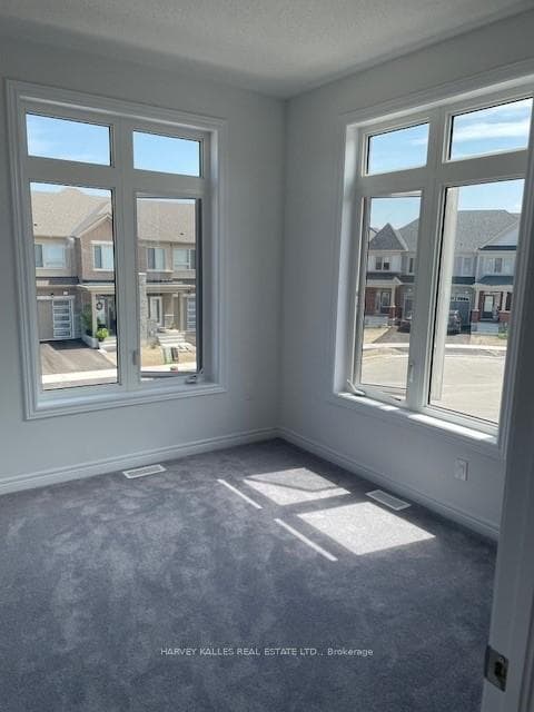 51 Edminston Drive photo 7