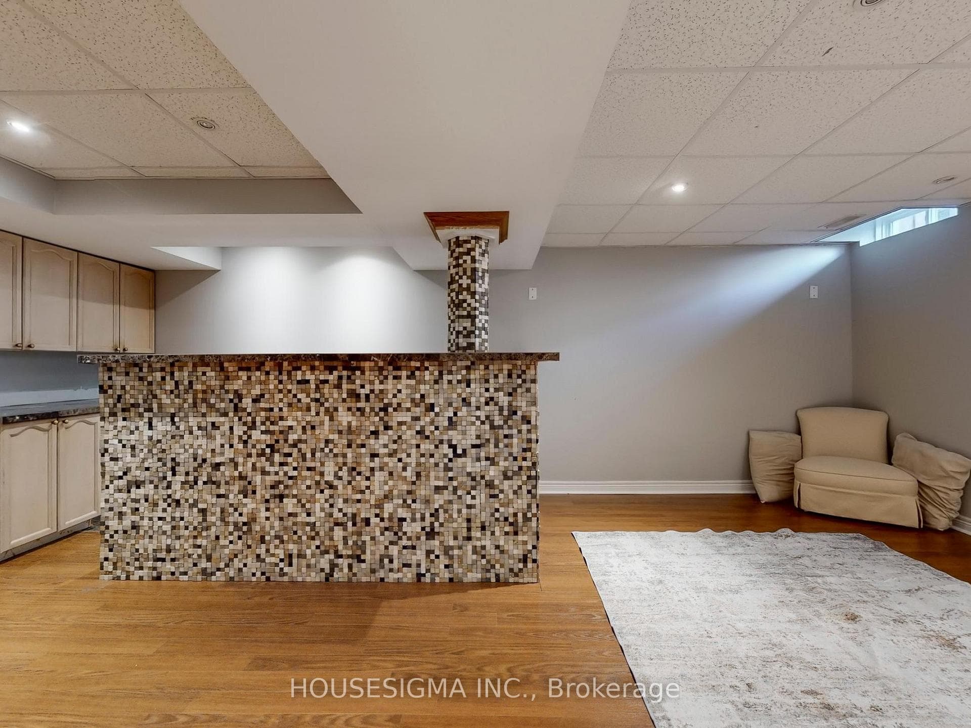 226 Canada Drive photo 25