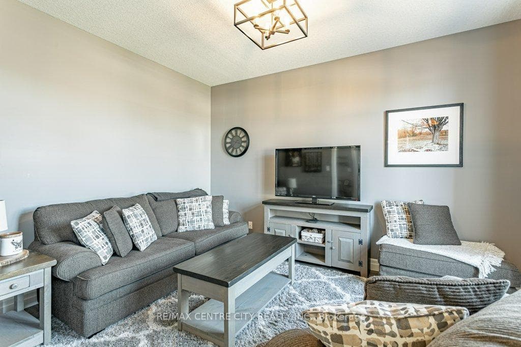 148 Elliott Trail photo 6