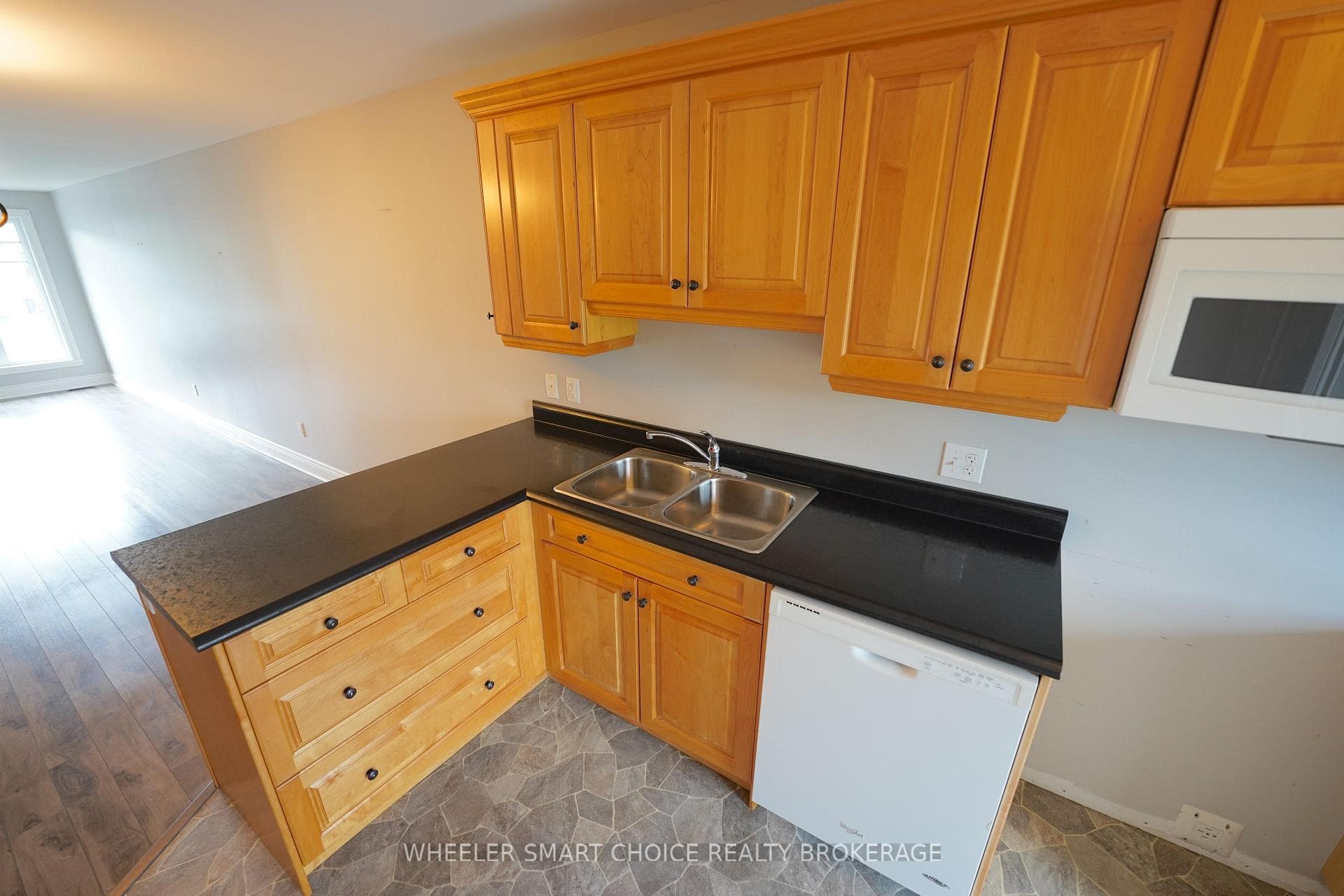 53 Mercier Avenue photo 5