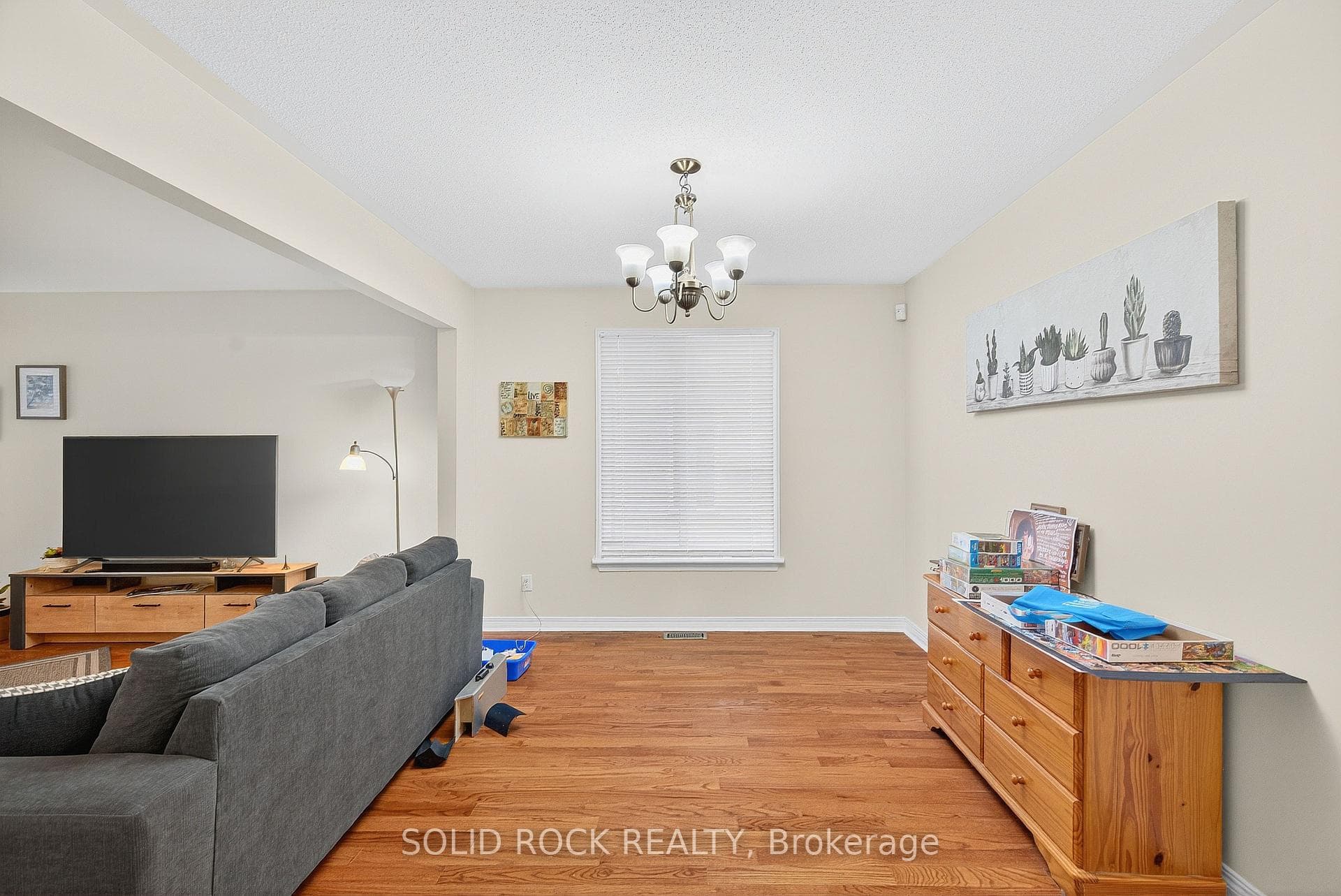 30 Kenins Crescent photo 11