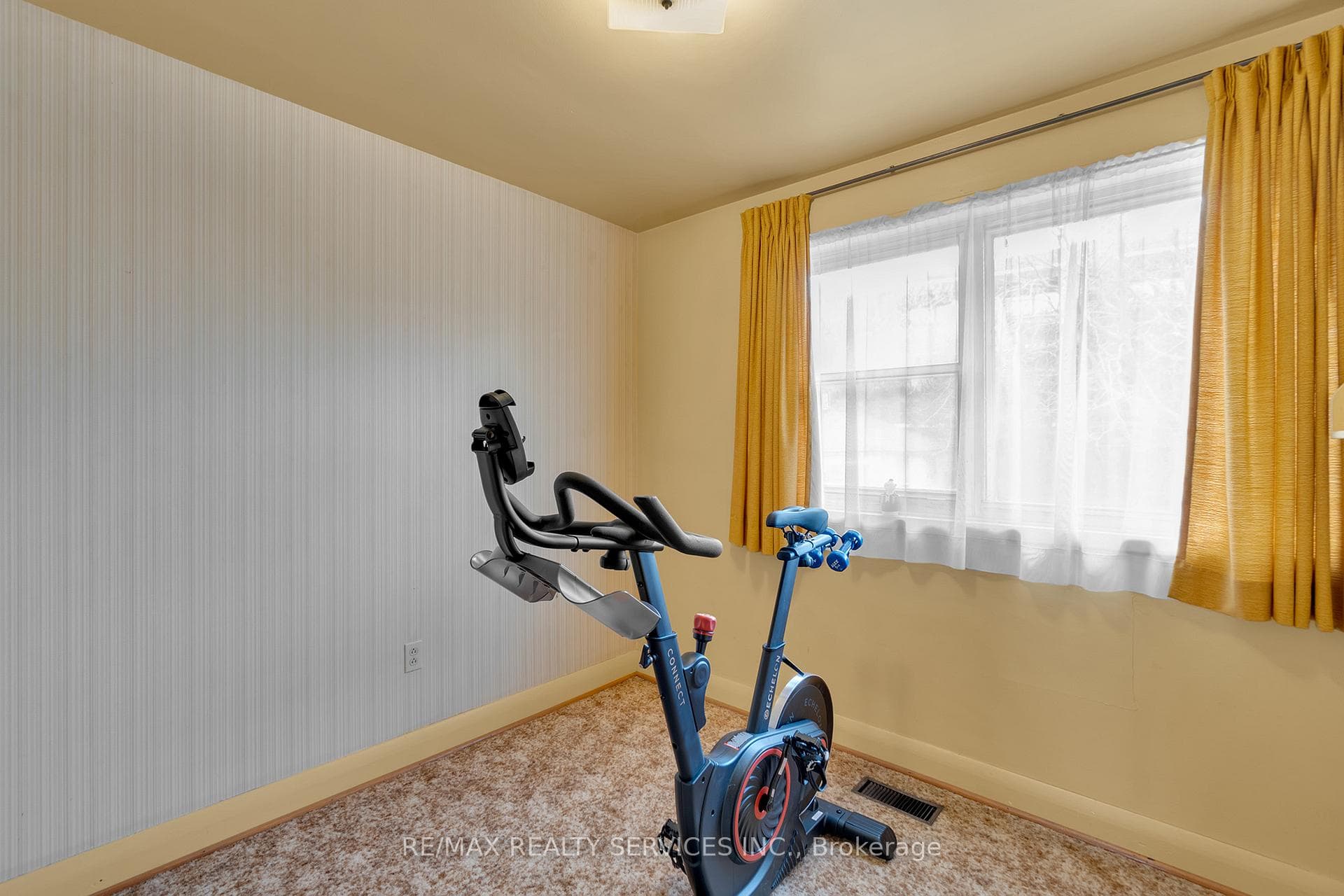 30 Marsden Crescent photo 24