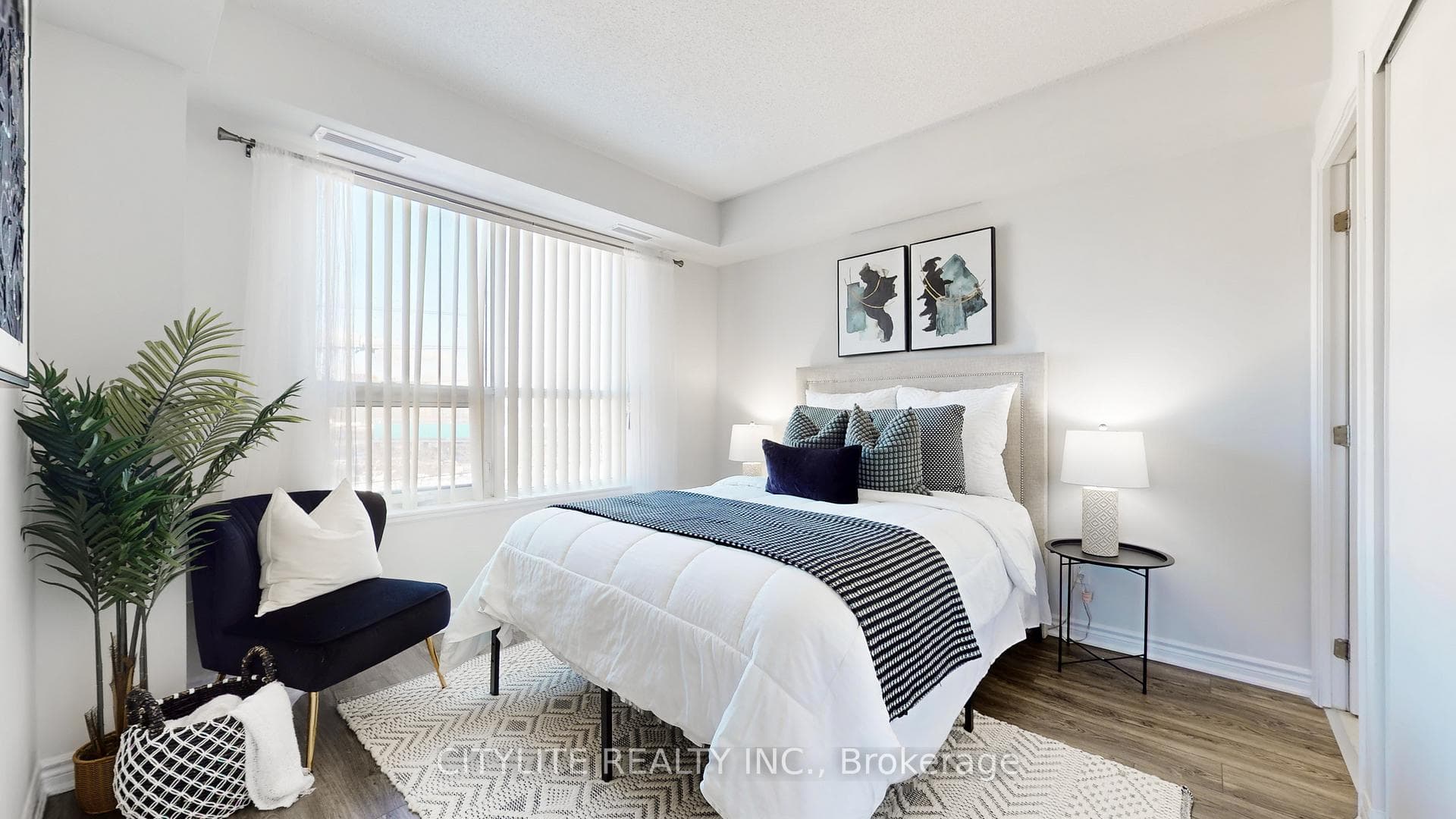 1 Falaise Road Unit 313 photo 20