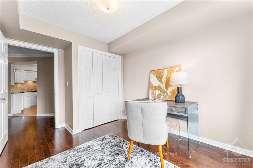 1 MERIDIAN Place Unit 404 photo 21