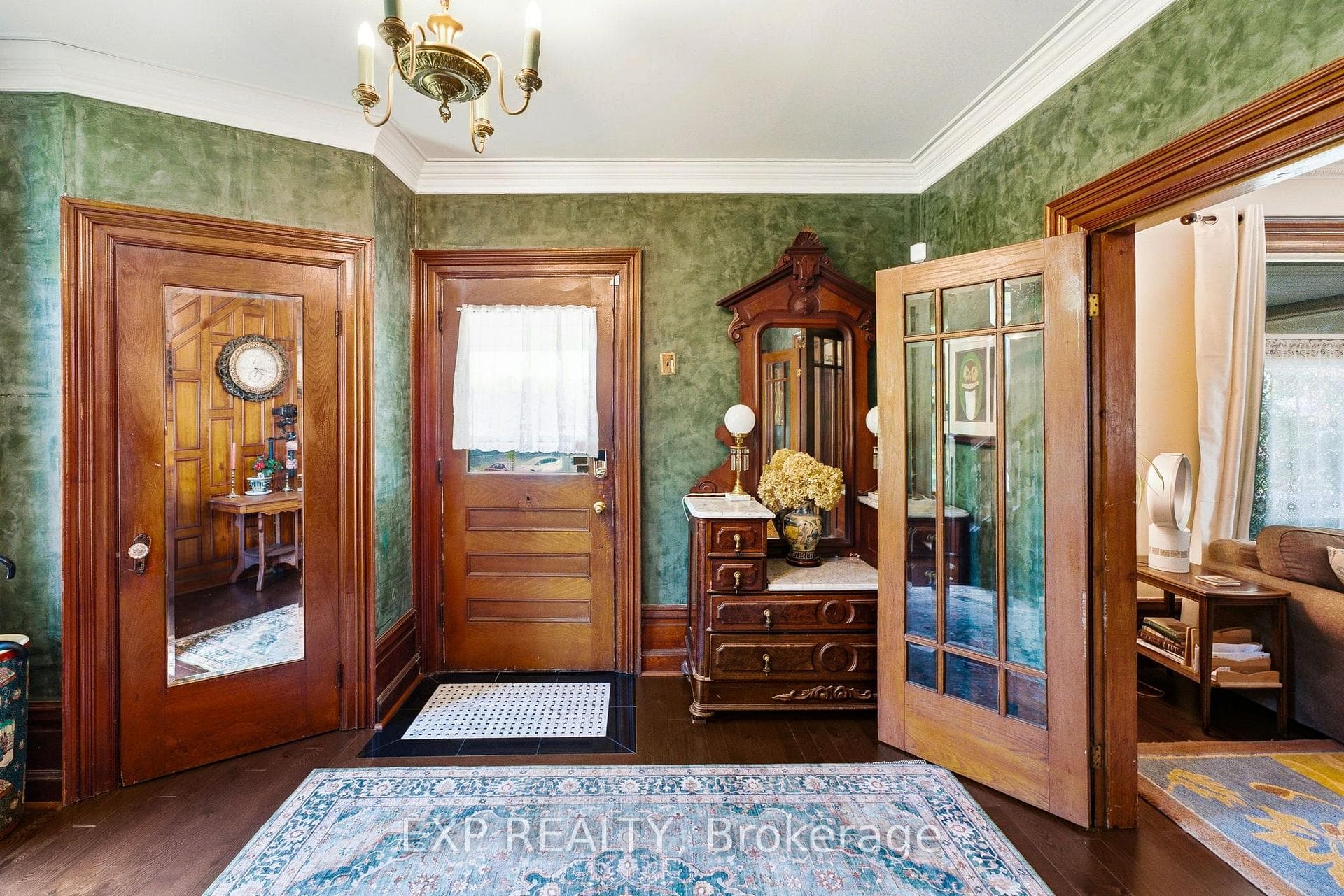 145 High Street photo 9