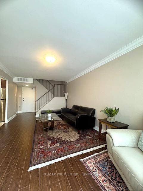 2645 Jane Street Unit 513 photo 3
