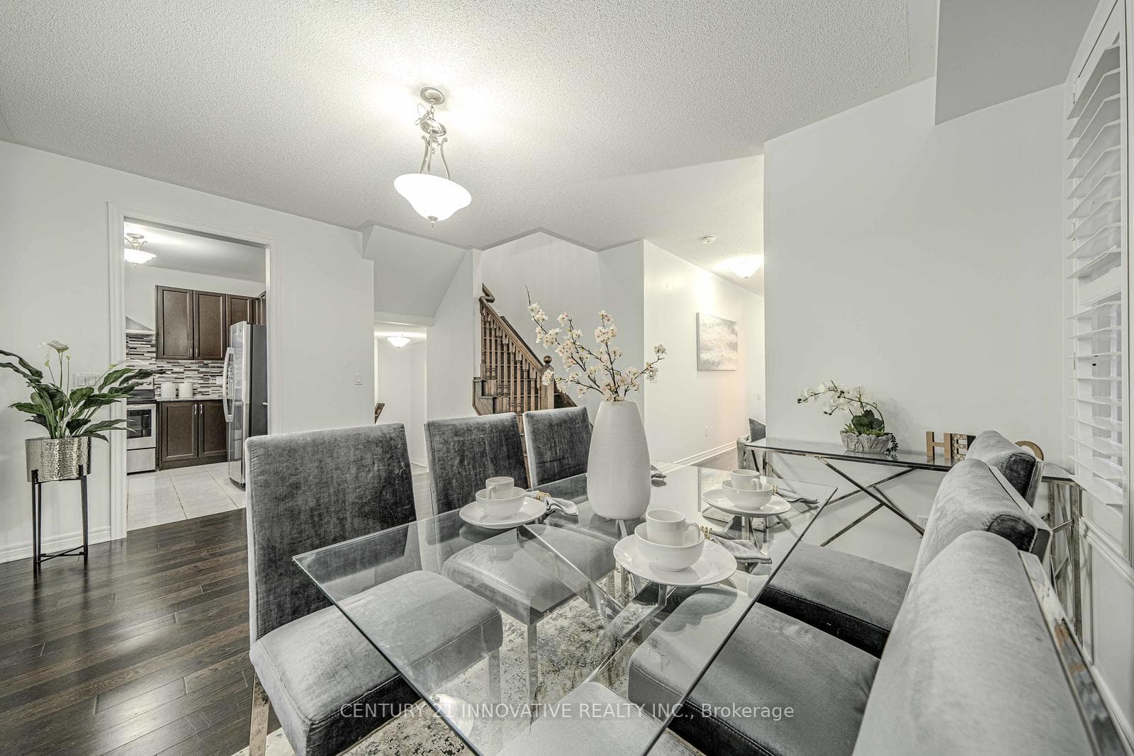 95 Bridlewood Boulevard photo 8