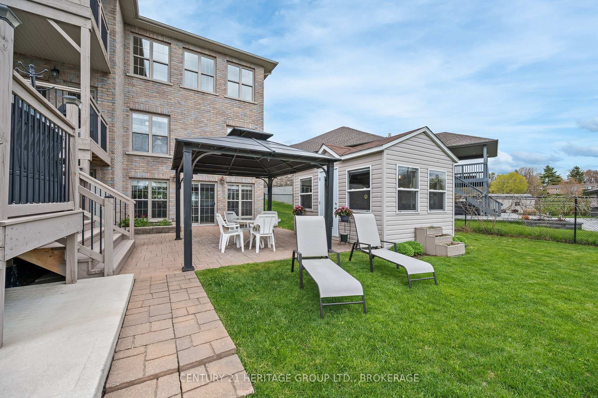 137 Jordyn's Court photo 4