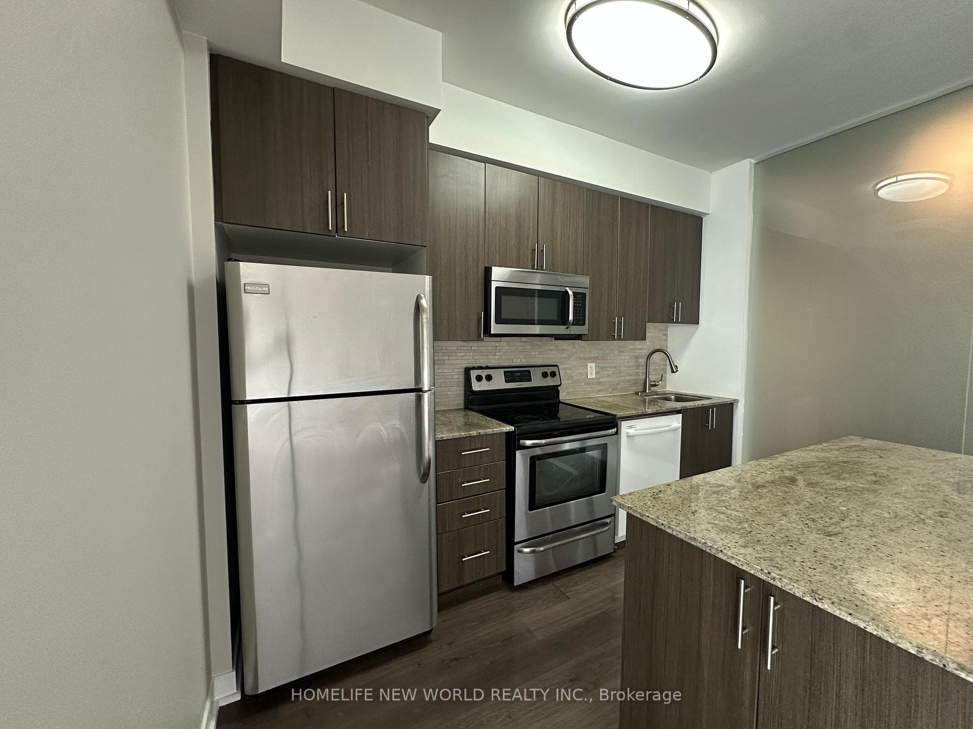 225 Sackville Street Unit 311 photo 9