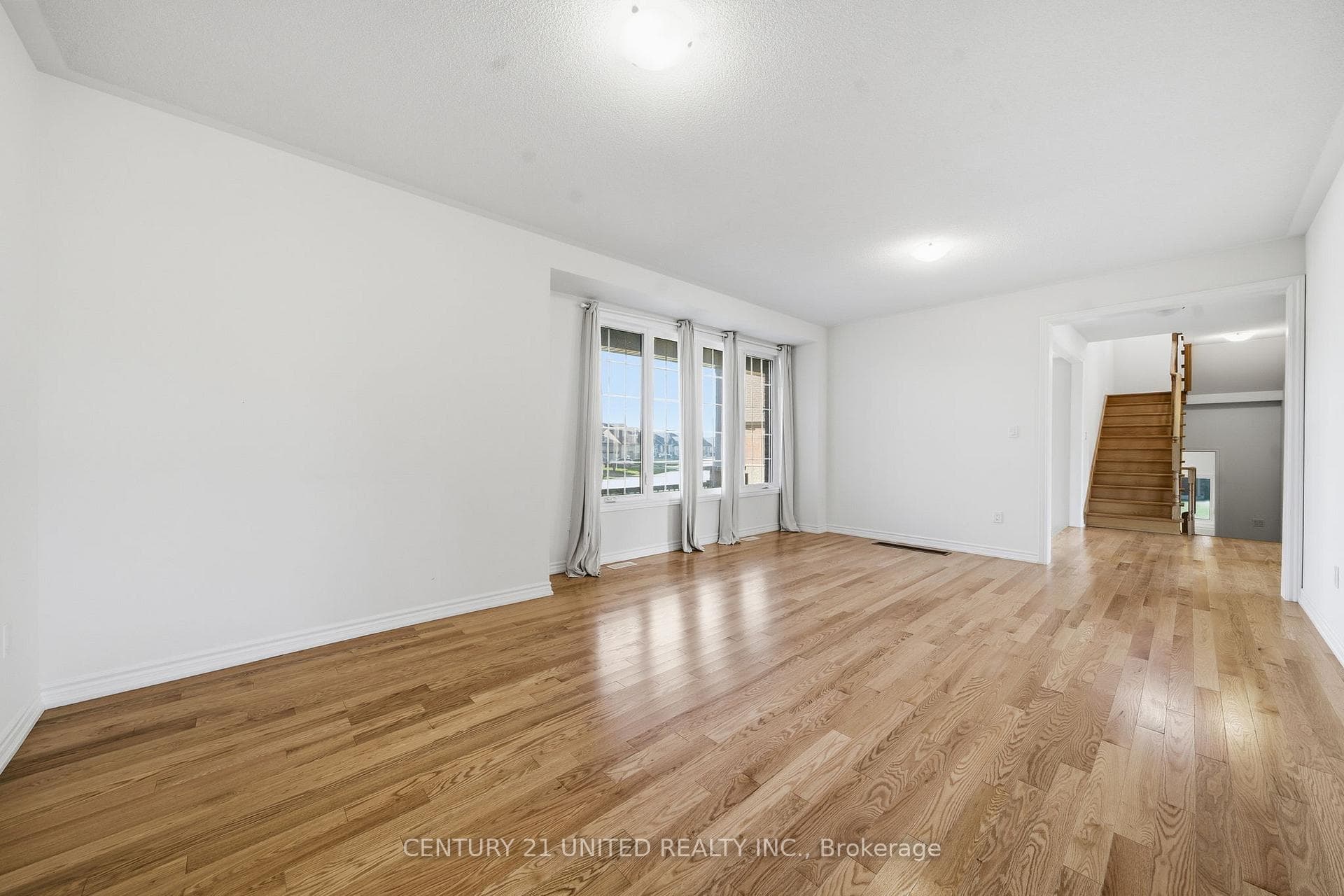 45 Golden Meadows Drive photo 15