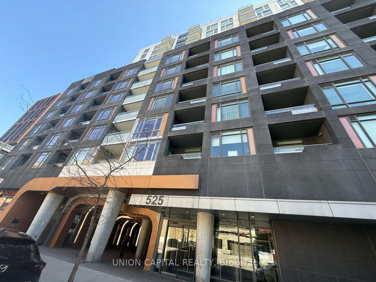 525 Adelaide Street Unit 1008 photo 1