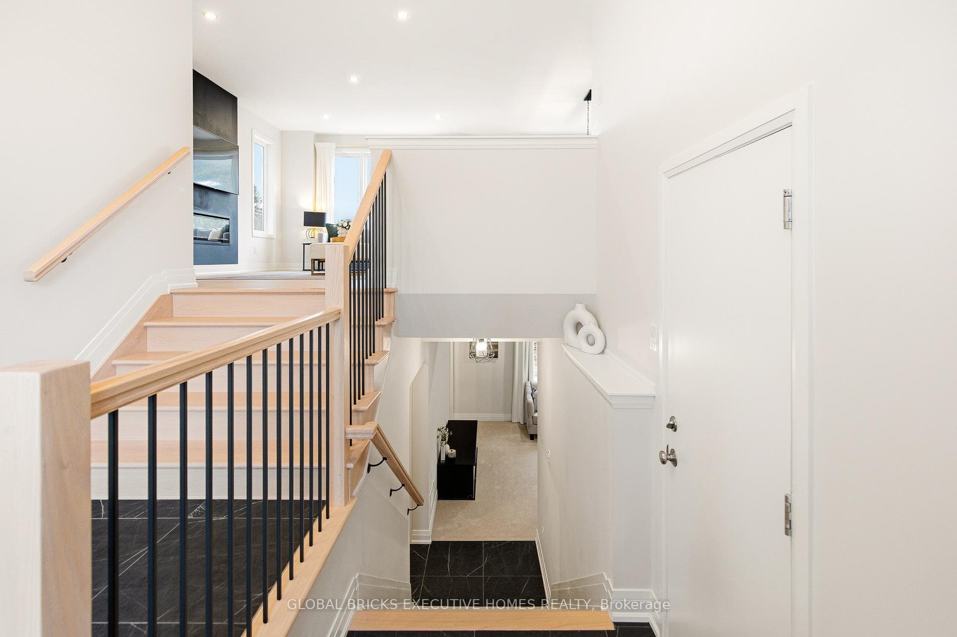 To Basement from Foyer