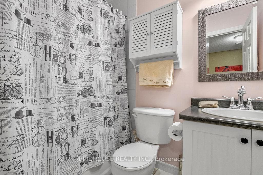 15 Eglington Street Unit 18H photo 24