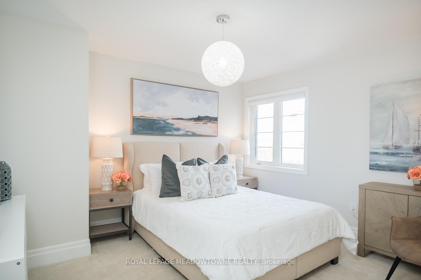 1306 Duignan Crescent photo 30
