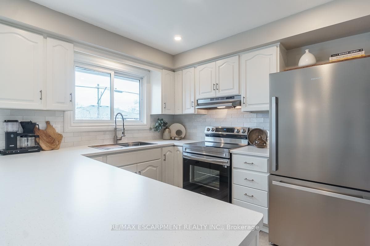 46 Nova Drive photo 9