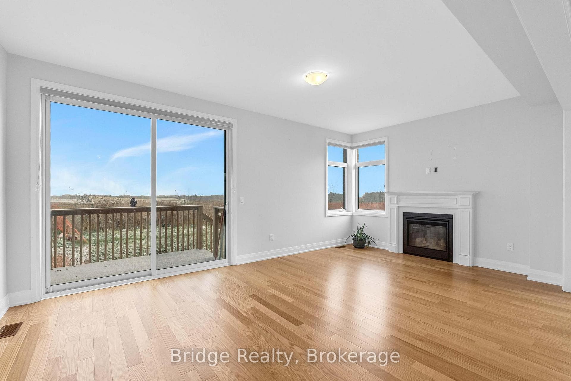 154 Cole Terrace photo 11