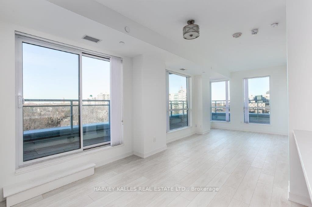 223 St Clair Avenue Unit 711 photo 6