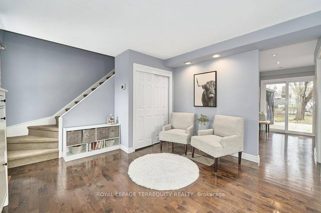 13 Windsor Avenue photo 16