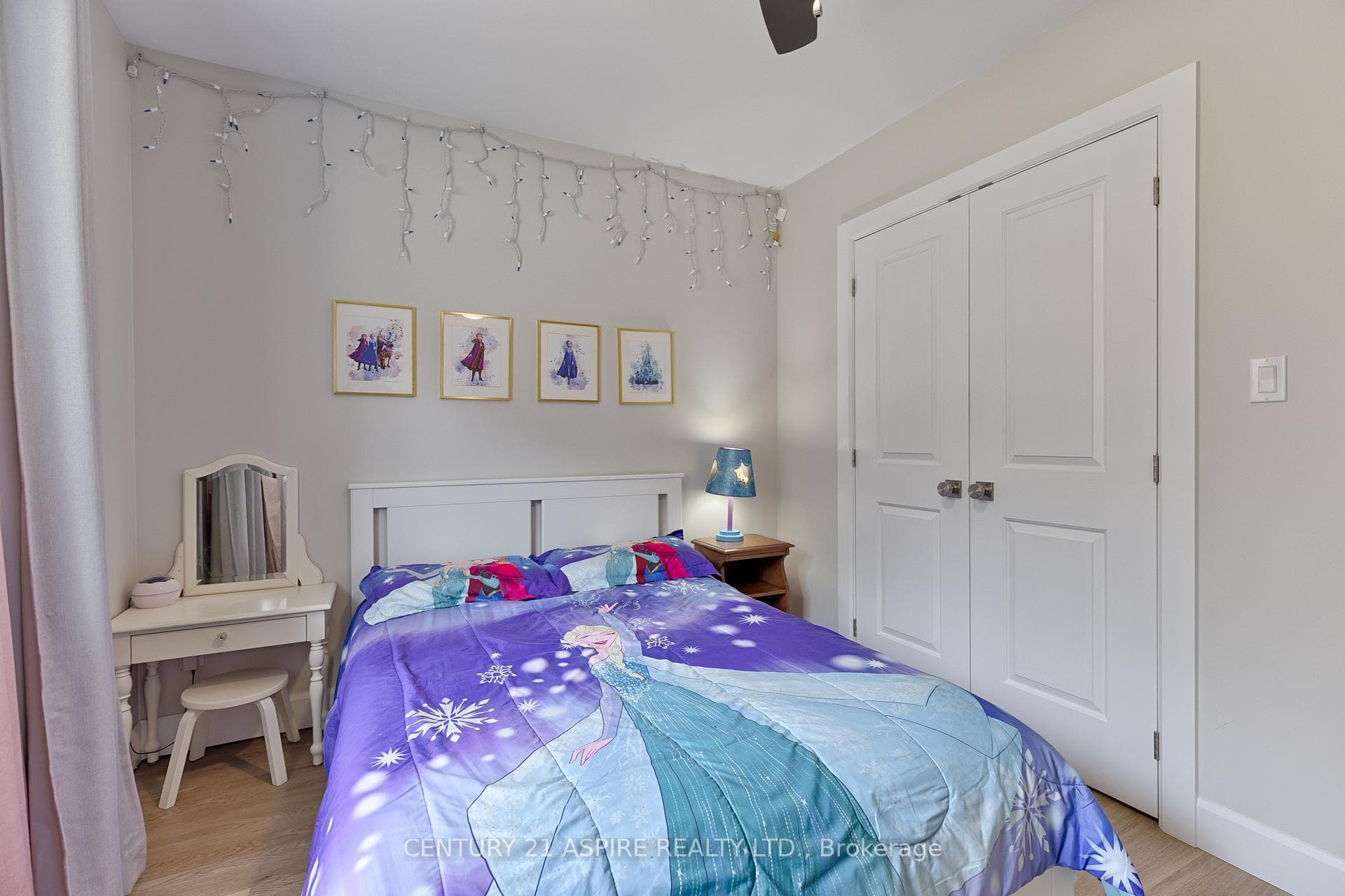 544 Marsh Road photo 32
