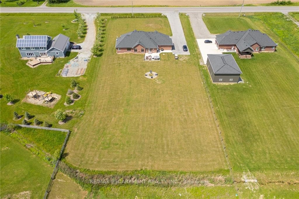 980 Webber Road photo 38