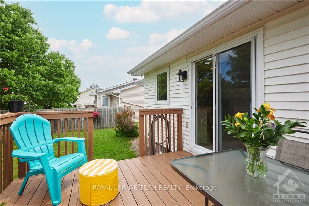 13 MAPLE Drive photo 28