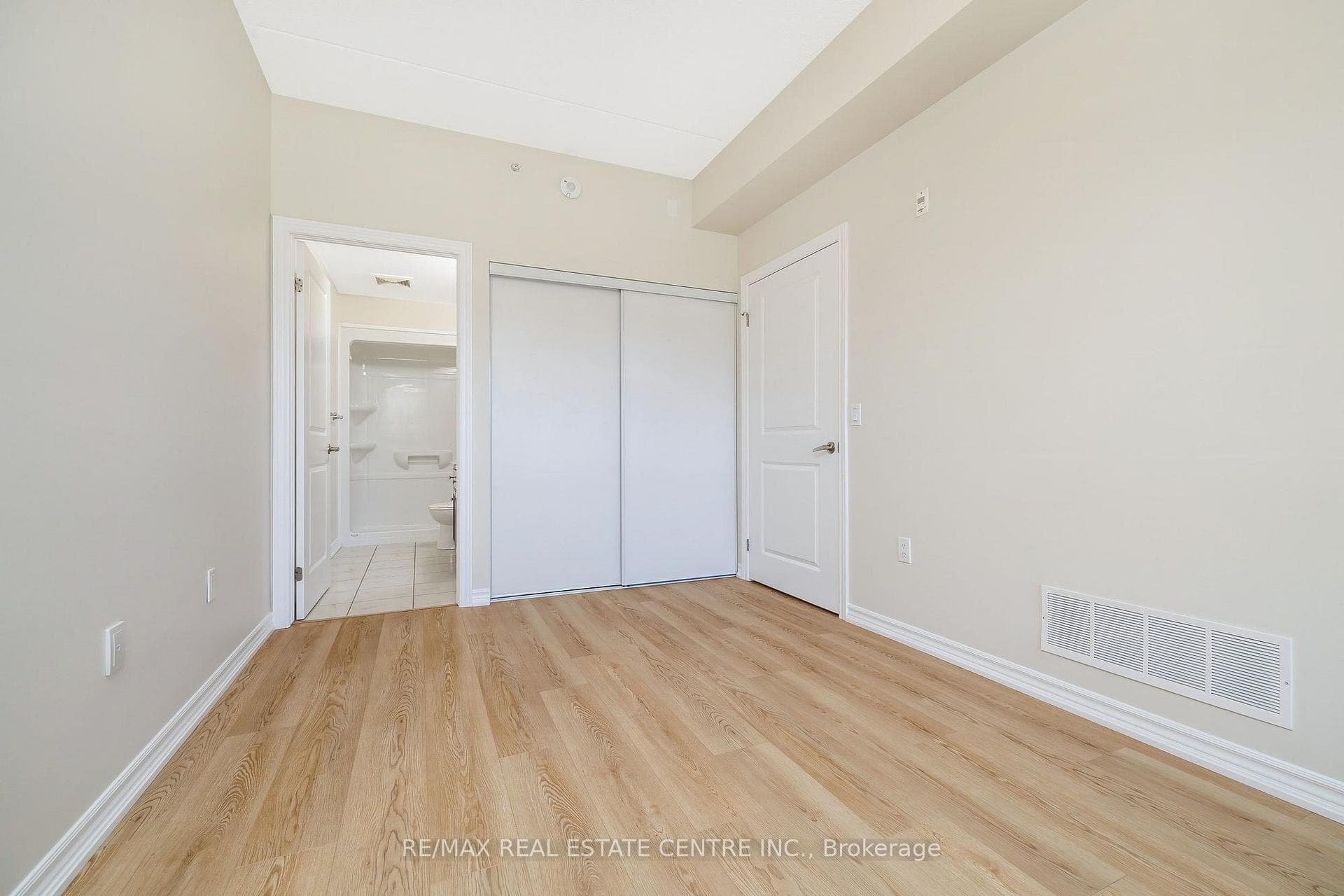 650 Sauve Street Unit 408 photo 22