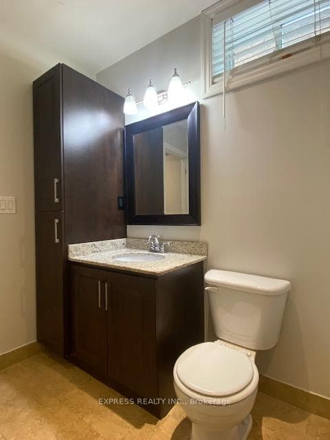 1334 Avenue Road Unit Lower photo 13
