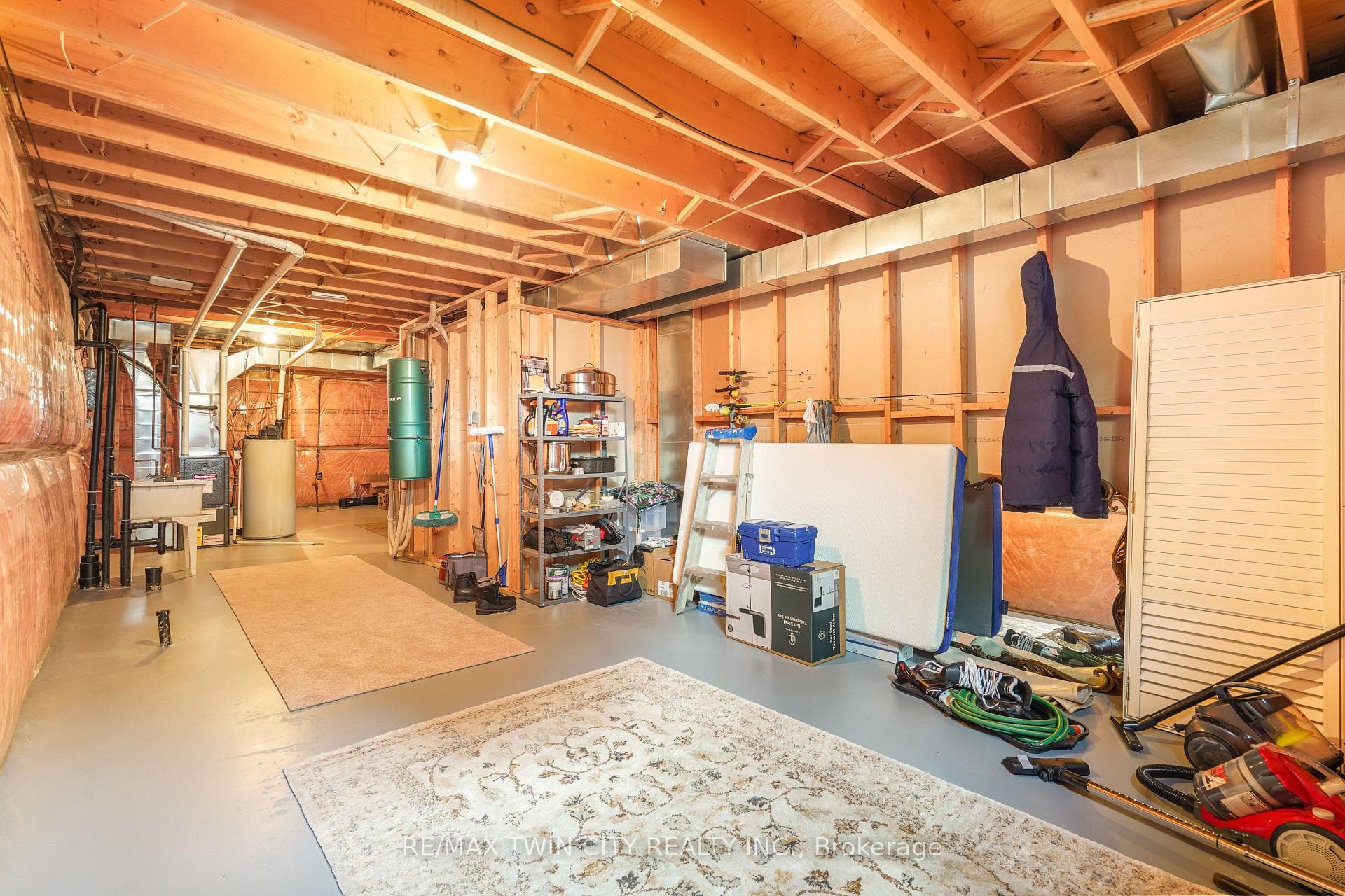 10 Courtland Drive Unit 4 photo 32