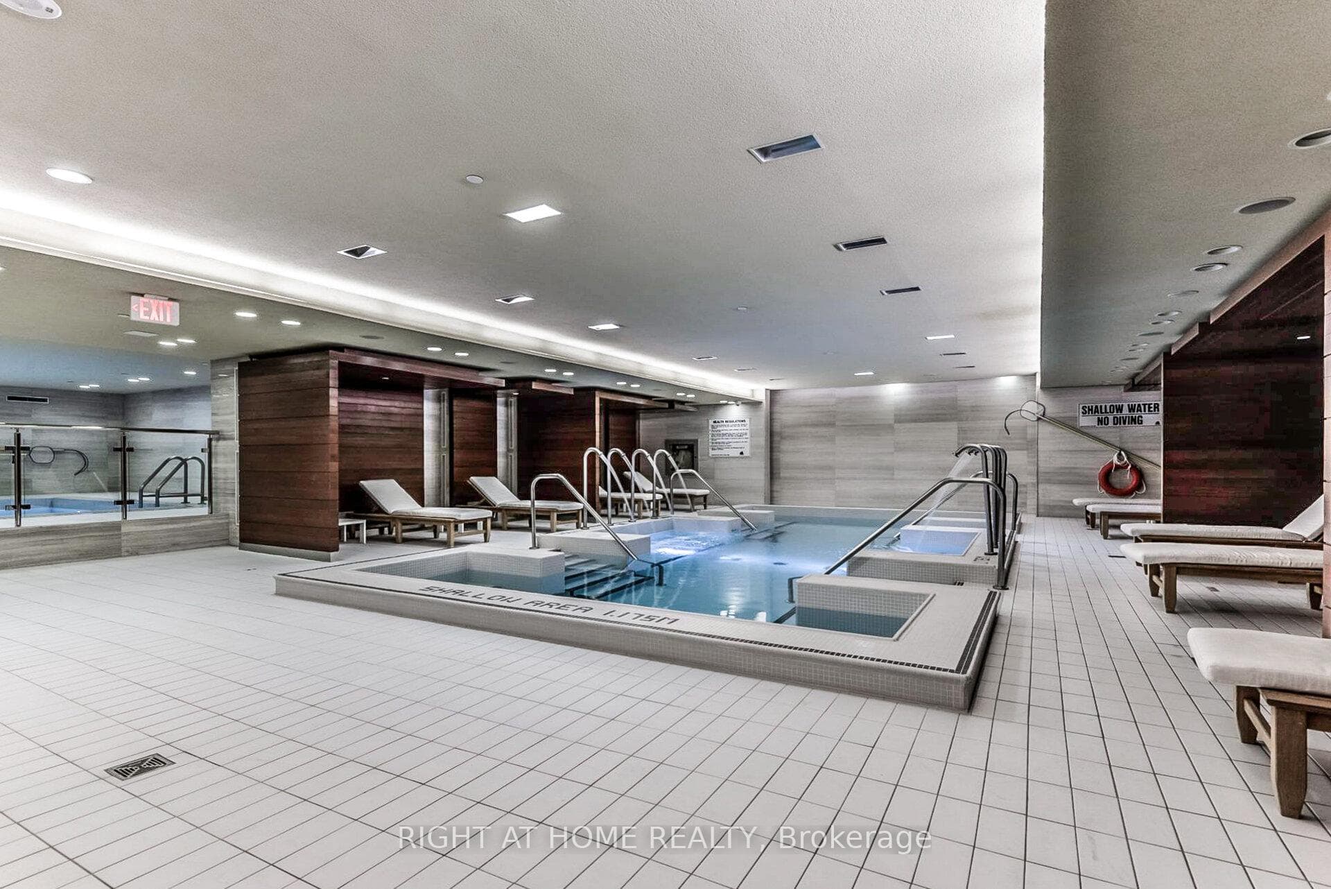29 Queens Quay Unit 1109 photo 36