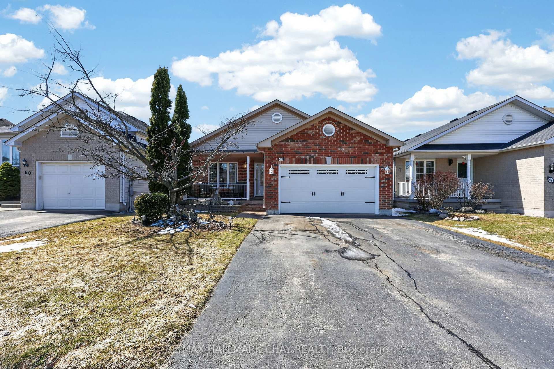 62 Leggott Avenue photo 2