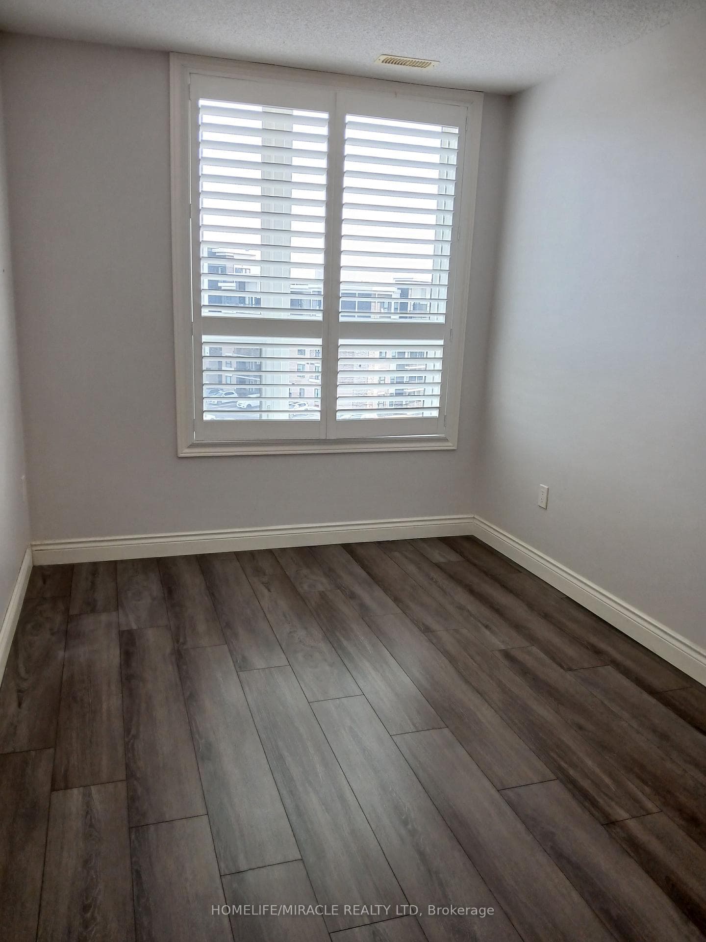 630 Sauve Street Unit 512 photo 16