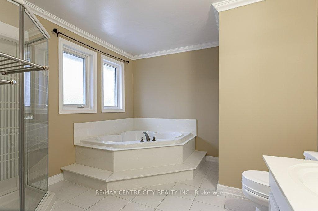 506 Eaton Park Drive photo 30