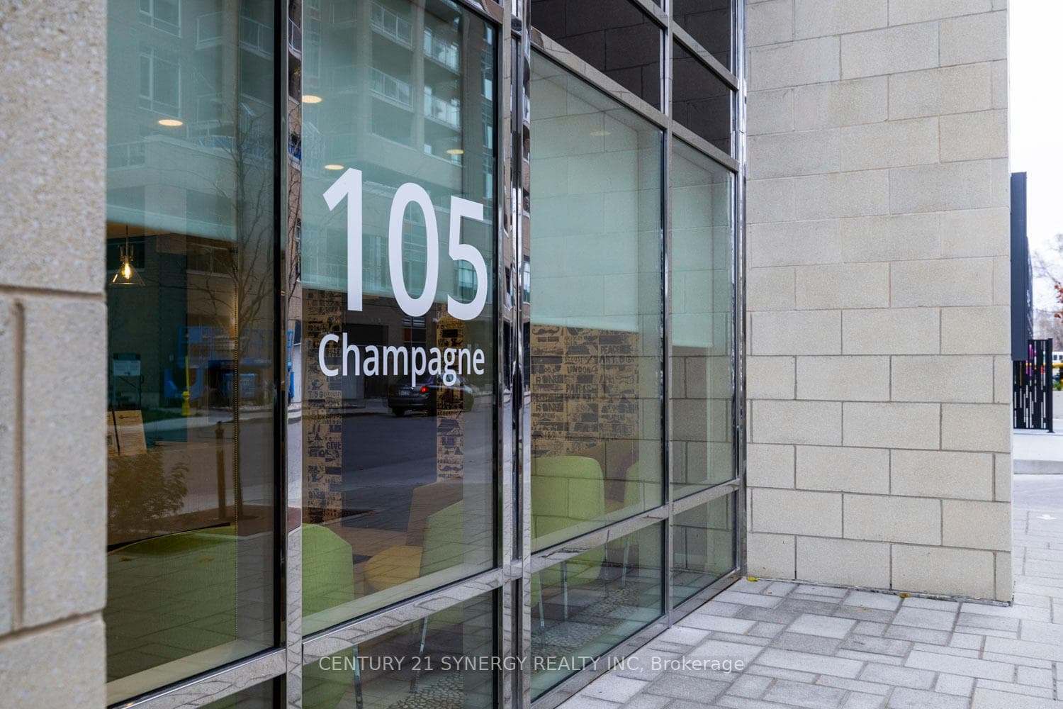 105 Champagne Avenue Unit 1102 photo 4