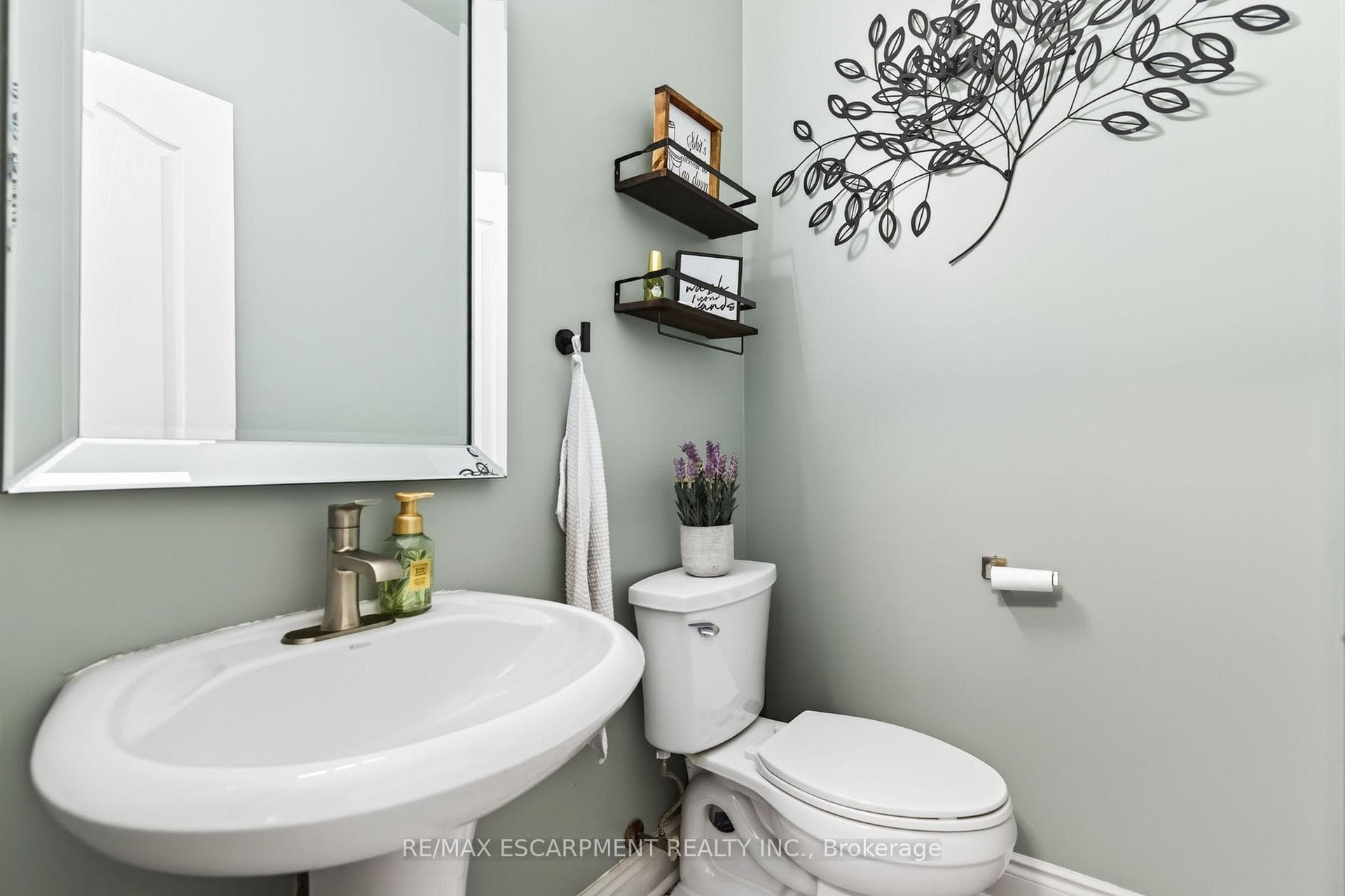 16 Watercliff Place photo 22