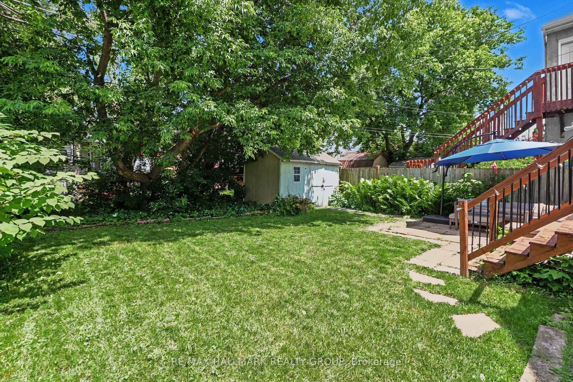 99 Dagmar Avenue photo 30