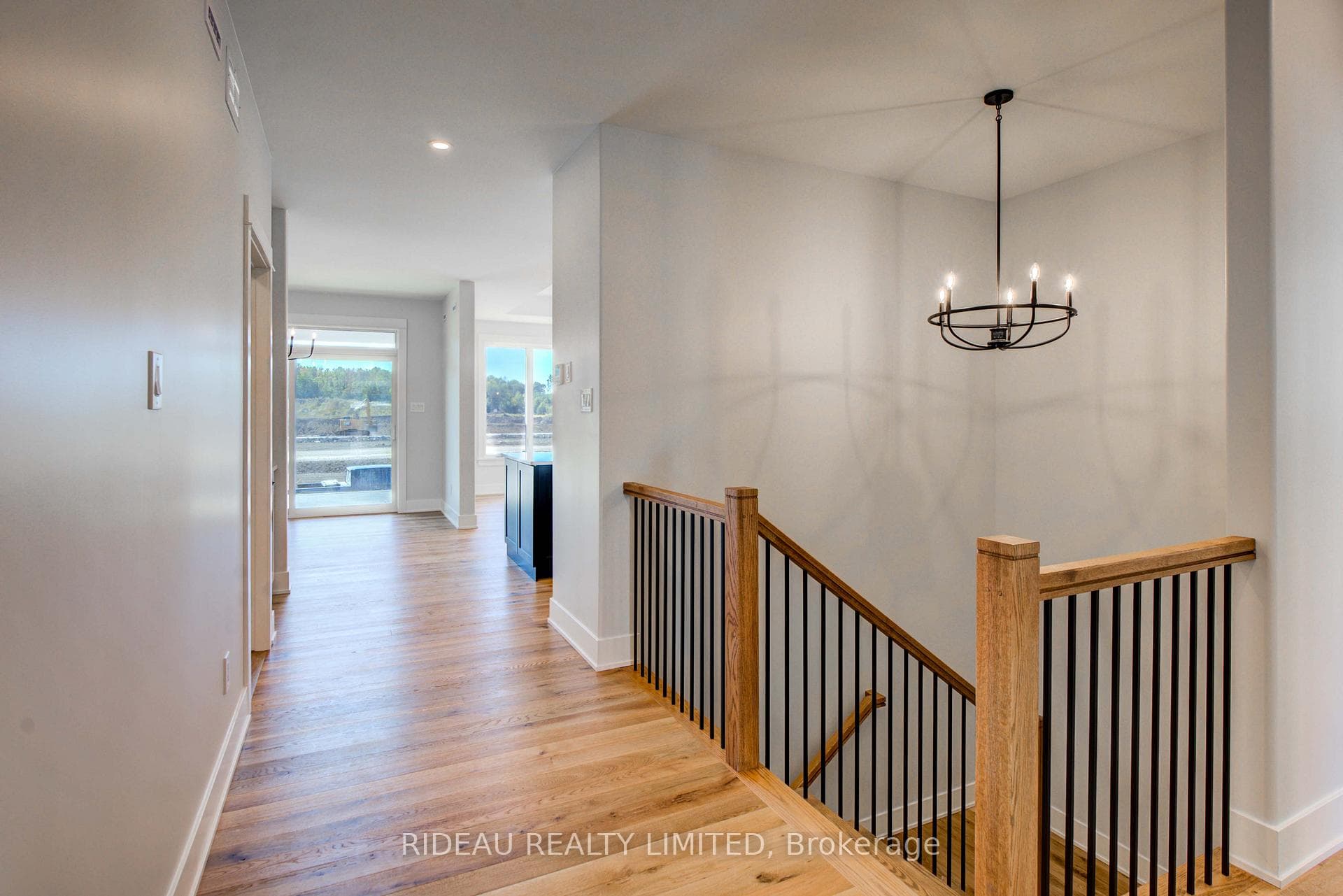 110 Hearthside Drive photo 5