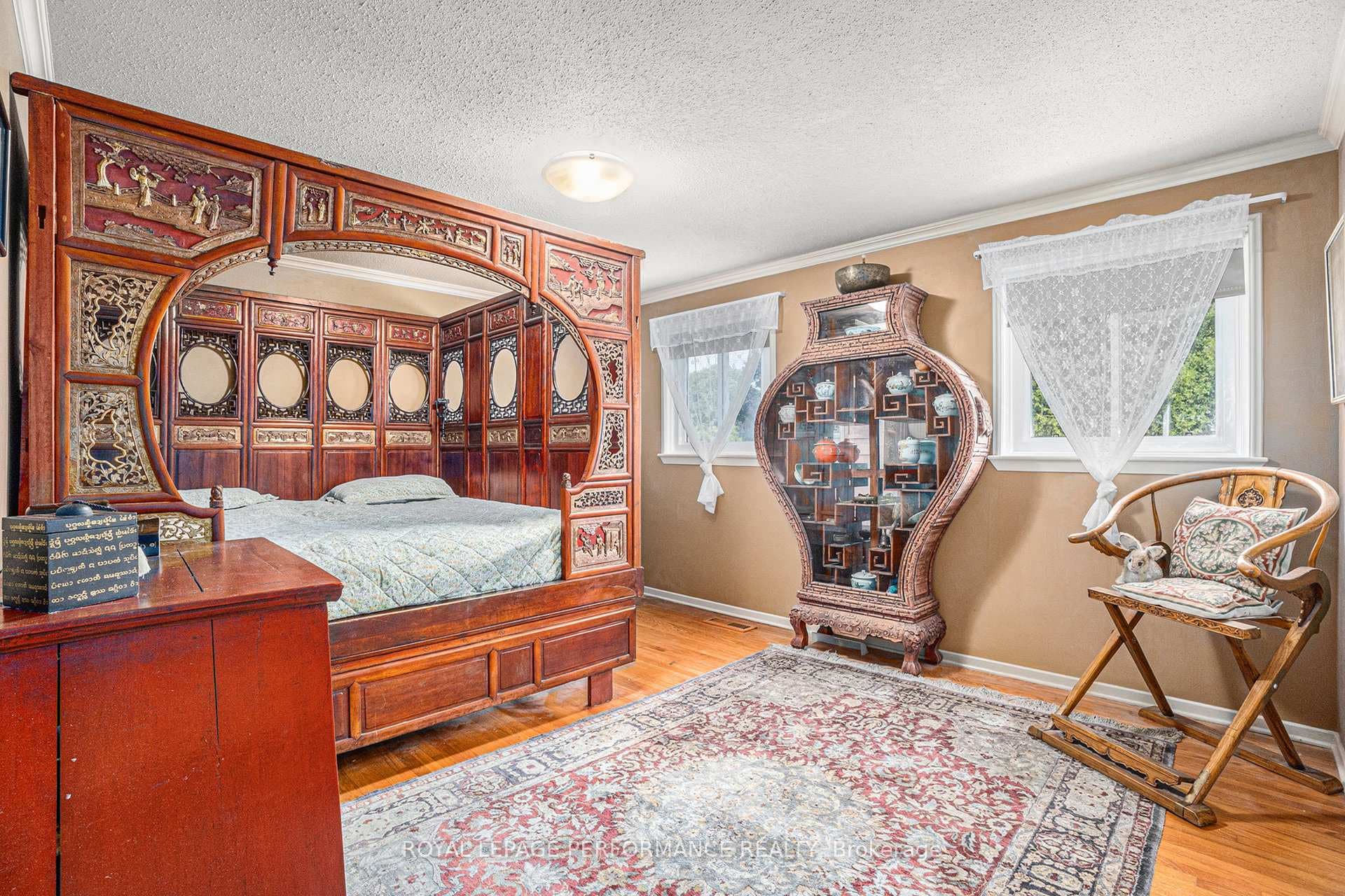 1 Wedgewood Crescent photo 18
