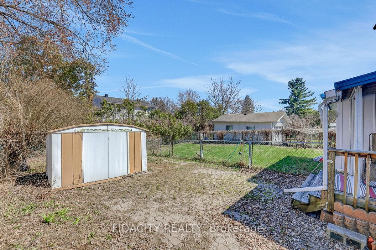 2336 Ogilvie Road photo 13