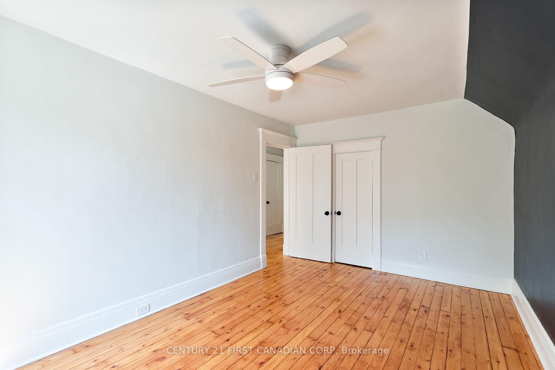 786 Dufferin Avenue photo 23