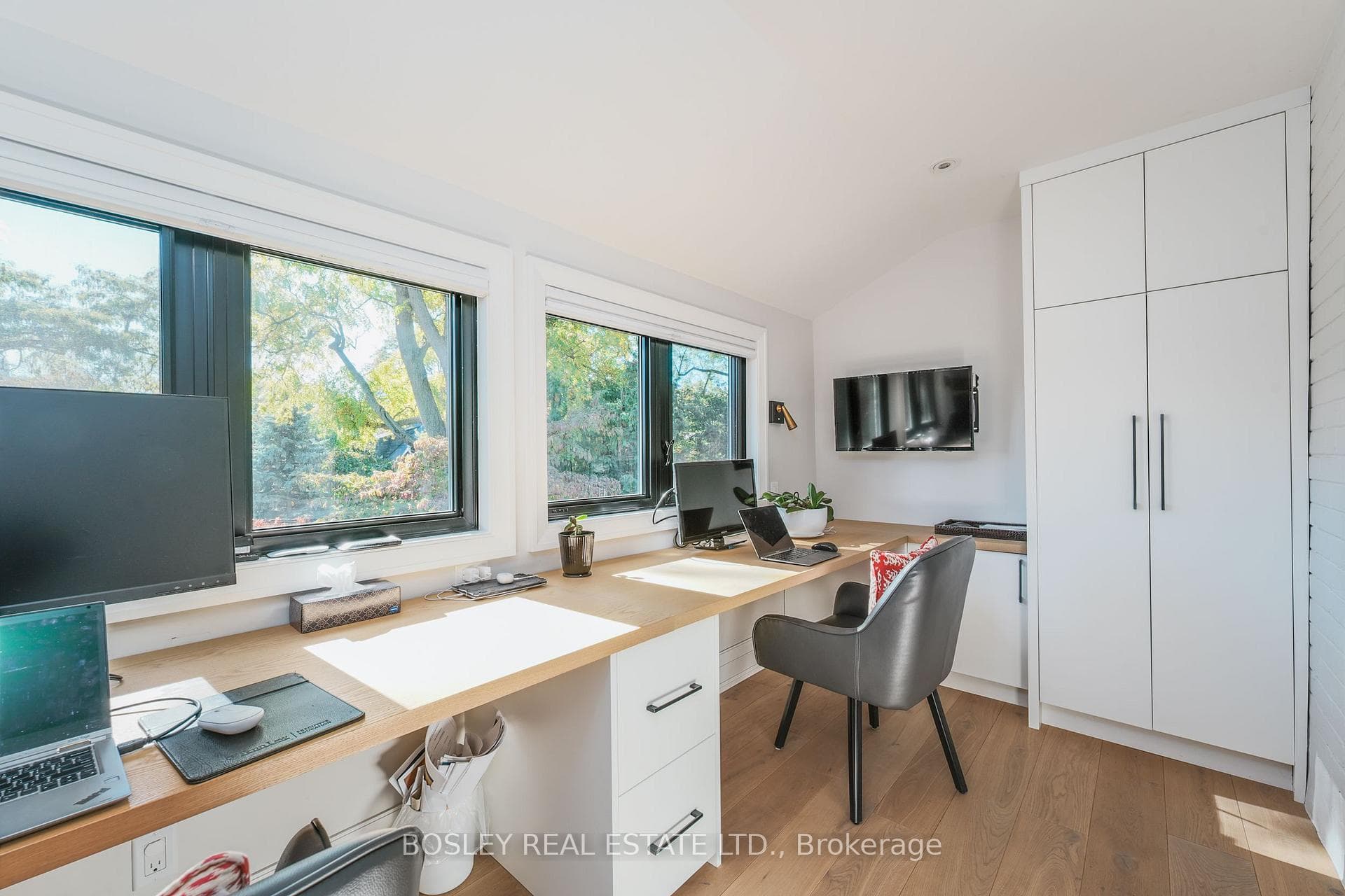 41 Balmoral Avenue photo 39