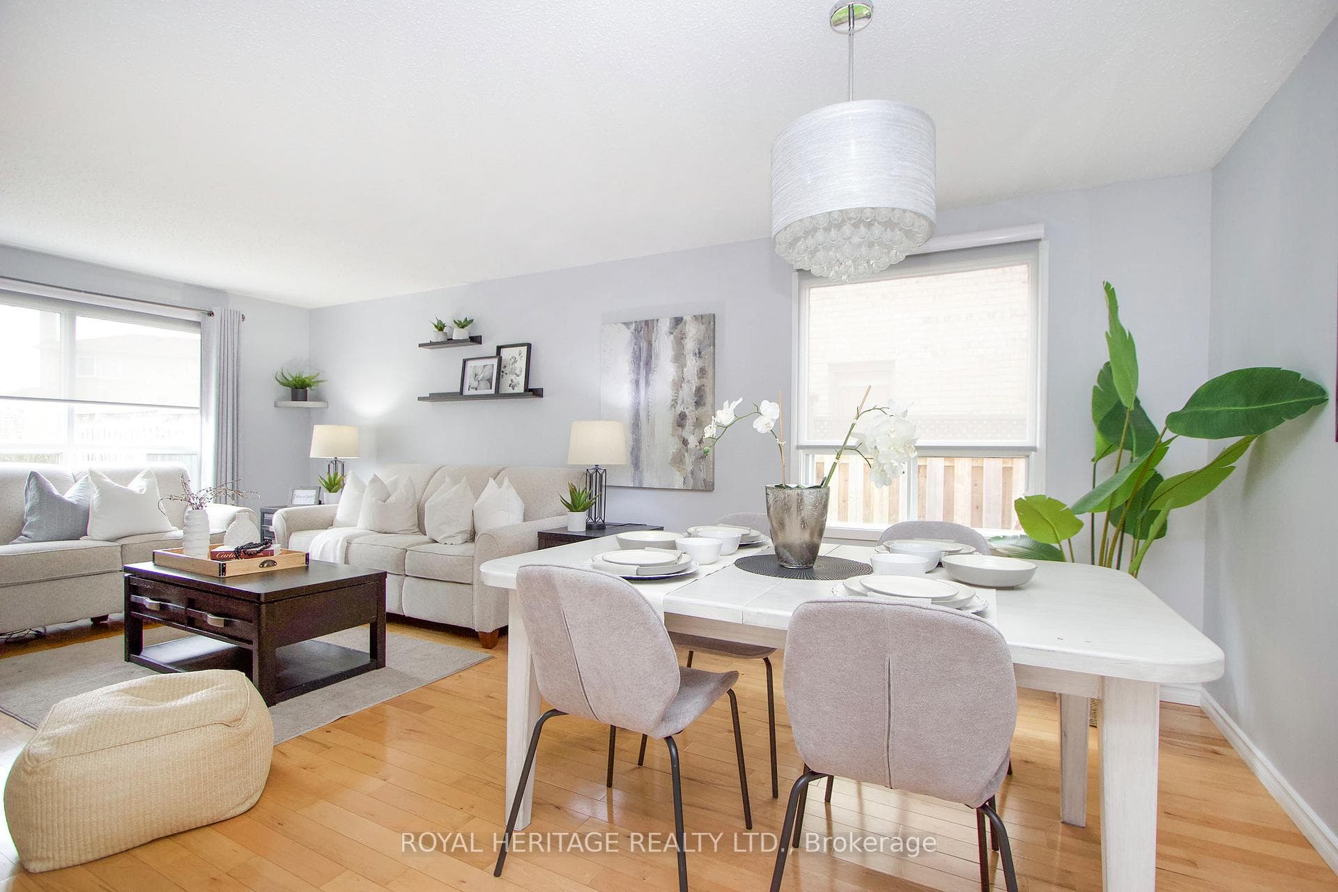 655 Sultana Square photo 6