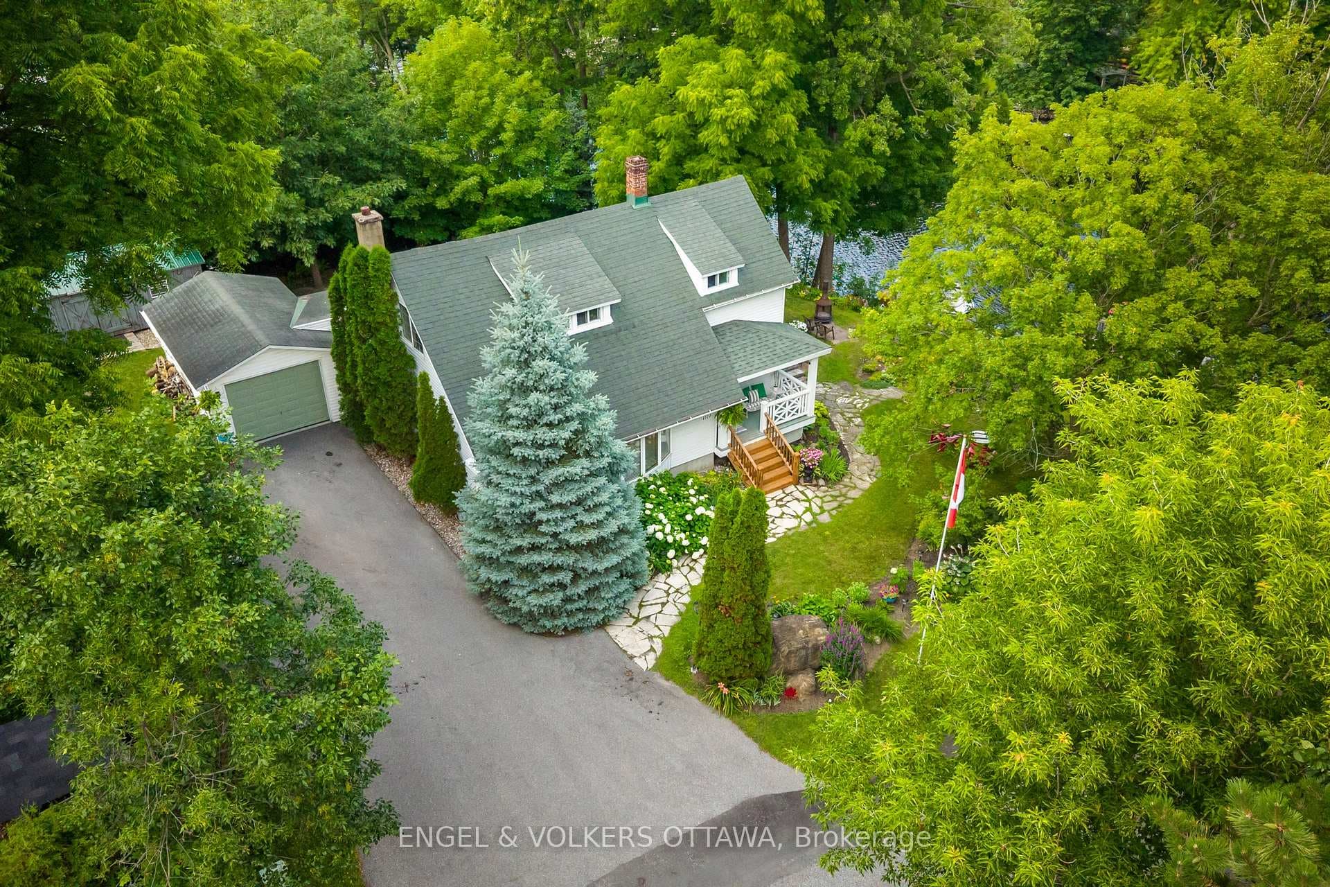 1119 Tighe Street photo 30