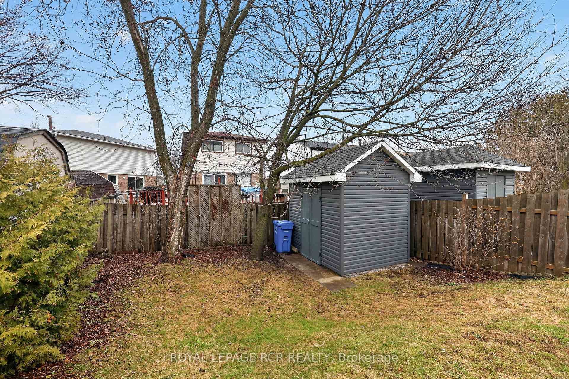 164 Burbank Crescent photo 48