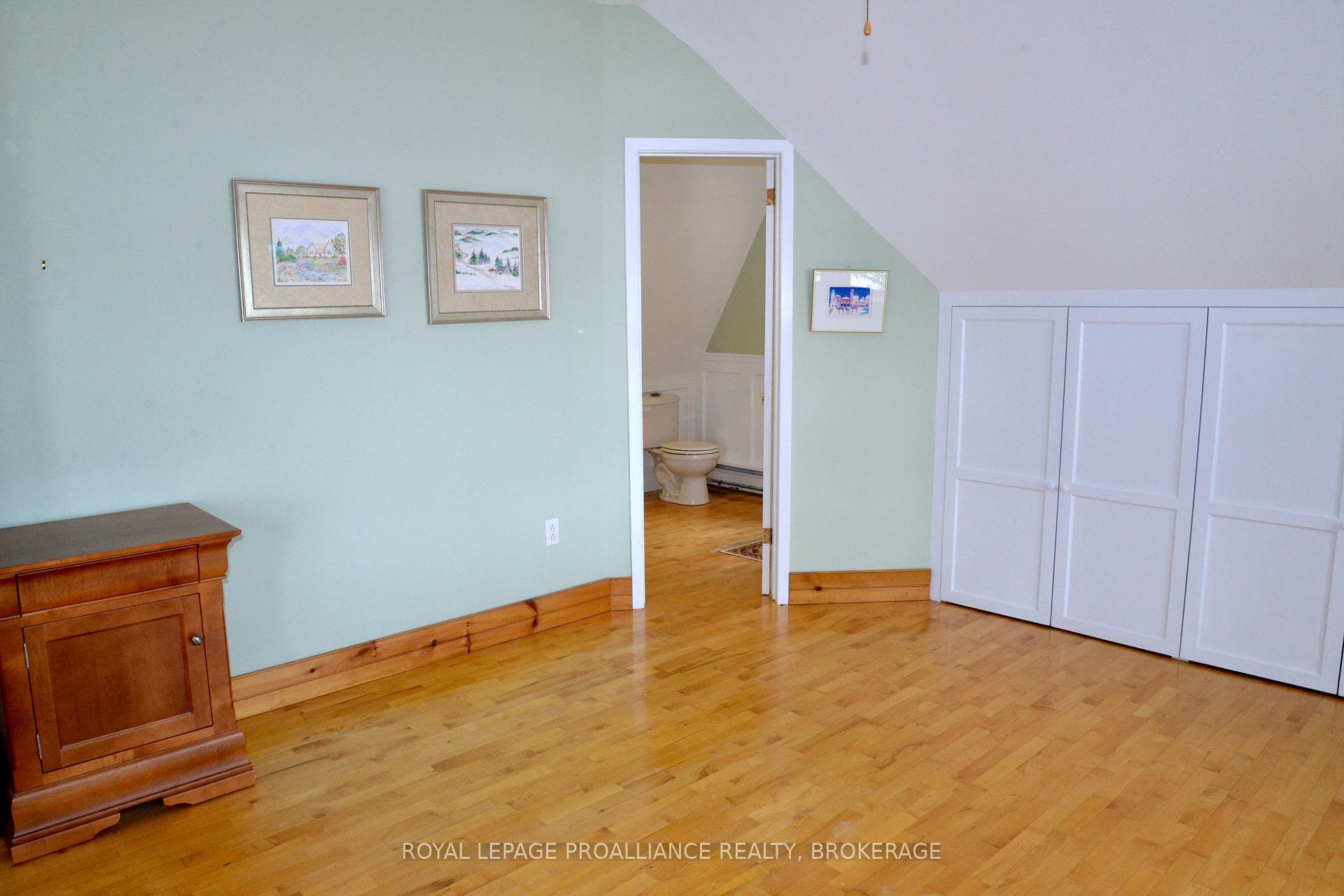 6079 Carleton Drive photo 24