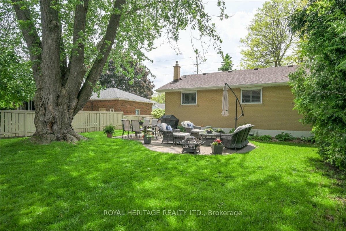 91 Delrex Boulevard photo 40