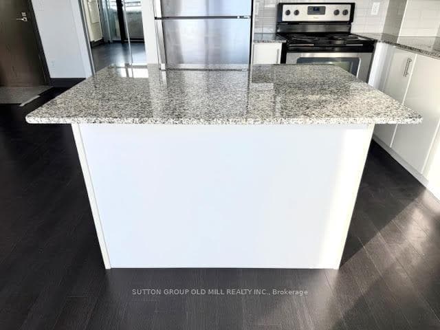 2900 Highway 7 Road Unit 510 photo 8