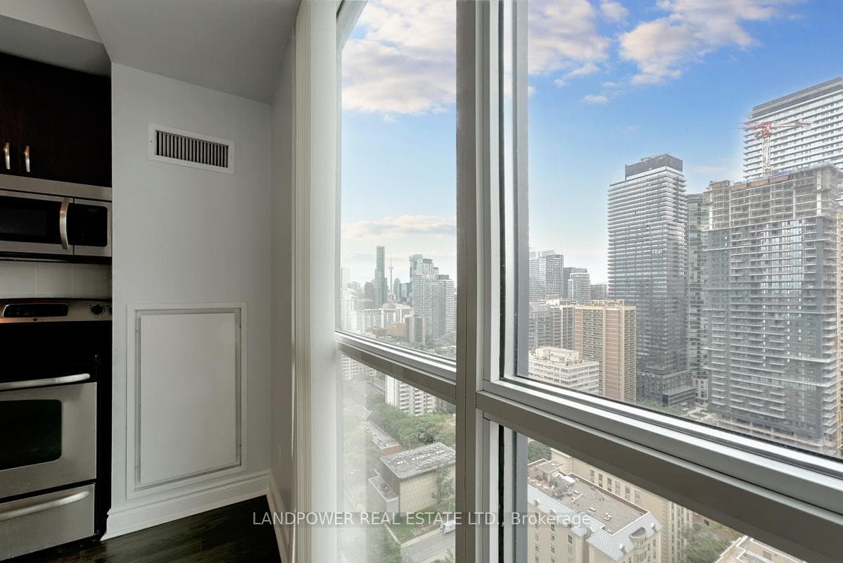 28 Ted Rogers Way Unit 2808 photo 6