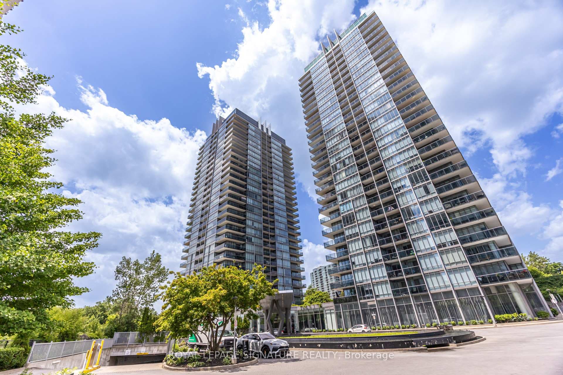 88 Park Lawn Road Unit 2808 photo 7