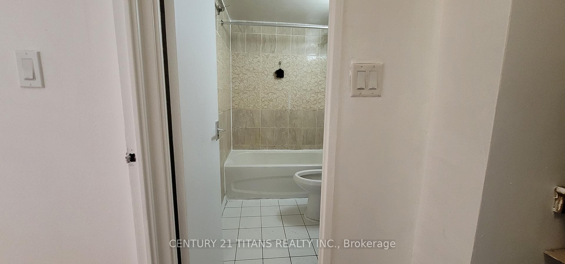 1 Massey Square Unit 504 photo 20