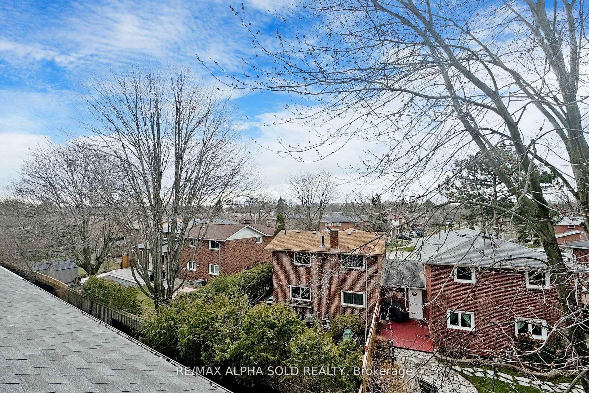 3 Eaton Park Lane Unit 5 photo 38